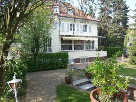 Hotel Hubertus Ганновер Экстерьер фото